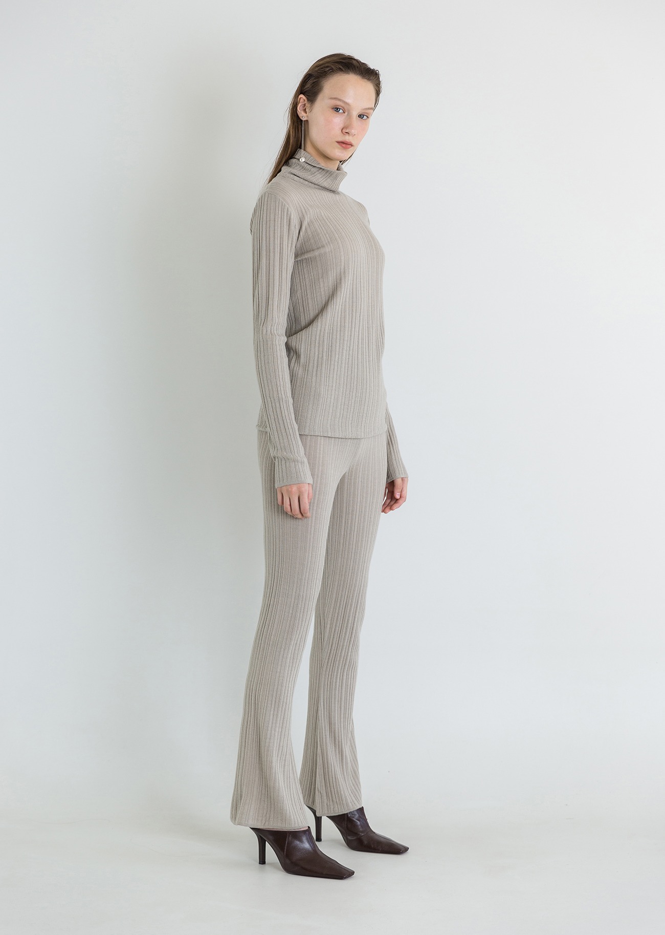 Ribbed cashmere-blend knit pants - Cement Grey