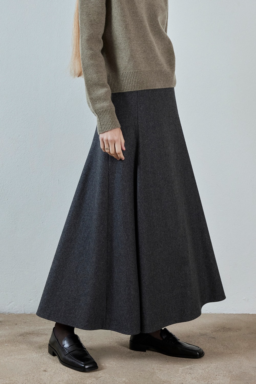 Flare Flannel Long Skirt - Charcoal